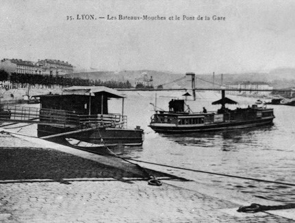 Bateaux-mouches au Port Mouton. © Archives de la ville de Lyon.