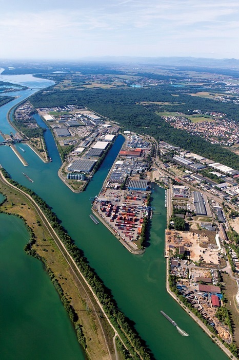 Photo Frantisek Zvardon Vue aérienne sur le port autonome de Strasbourg
