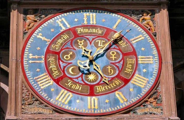 Horloge extérieure de la Cathédrale de Strasbourg - Photo : DRAC Horloge extérieure de la Cathédrale de Strasbourg - Photo : DRAC