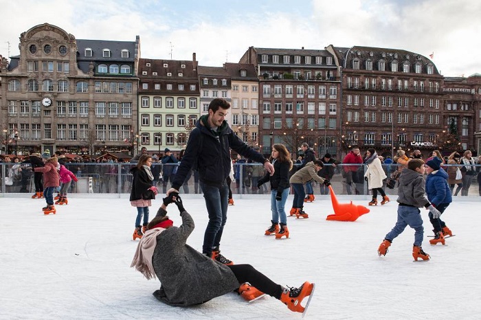 La patinoire installée place Kléber dès le 22 novembre La patinoire installée place Kléber dès le 22 novembre