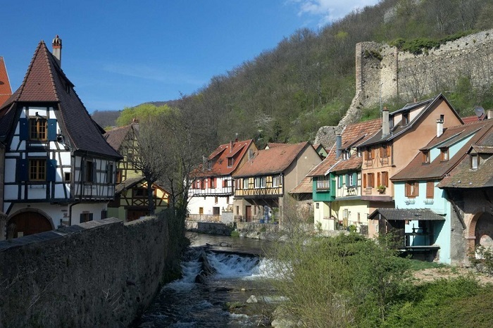Kaysersberg, village alsacien typique Kaysersberg, village alsacien typique