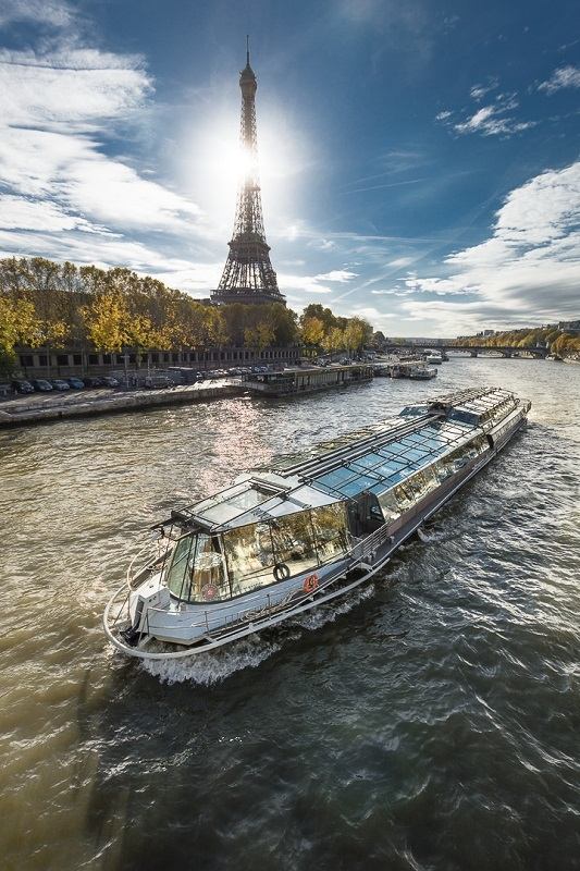 Le tour de Paris sur la Seine, une expérience inoubliable. (Crédit photo E2F) Le tour de Paris sur la Seine, une expérience inoubliable. (Crédit photo E2F)