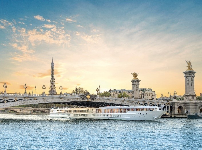 L’incontournable visite de Paris sur la Seine - © Paul Hilbert L’incontournable visite de Paris sur la Seine par CroisiEurope