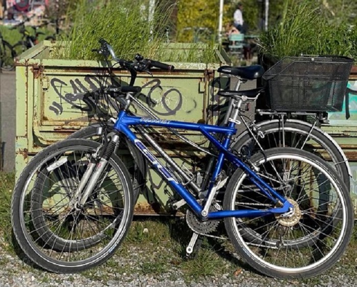 © Pietronave Bastien Au boulot à vélo
