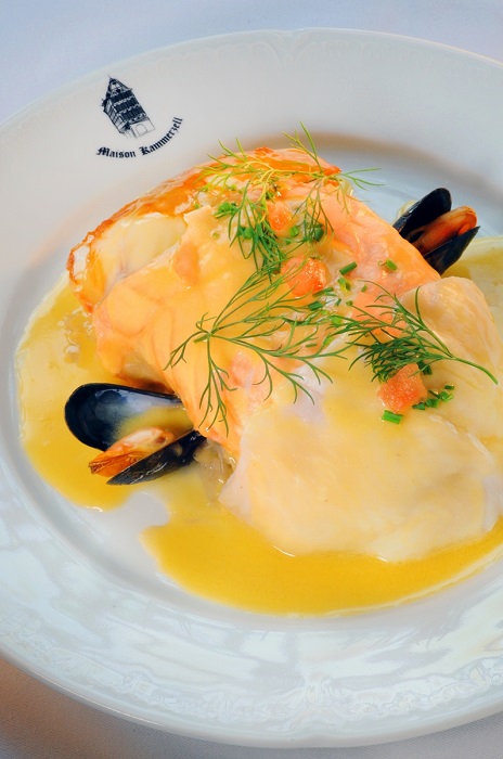 La fameuse choucroute aux trois poissons fait aujourd'hui encore la réputation de la Kammerzell © Maison Kammerzell La fameuse choucroute aux trois poissons fait aujourd'hui encore la réputation de la Kammerzell © Maison Kammerzell