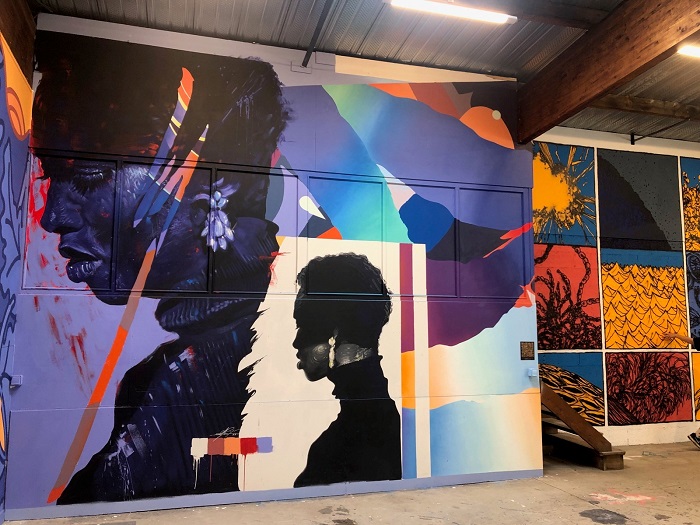 Les muralistes (nom donné aux artistes qui peignent les murs en street art) attirent l’attention sur le sort des Africains tout en poésie. Les muralistes (nom donné aux artistes qui peignent les murs en street art) attirent l’attention sur le sort des Africains tout en poésie.