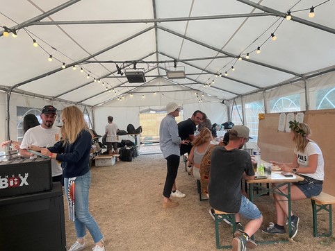 Les bénévoles du longevitiy festival 2022