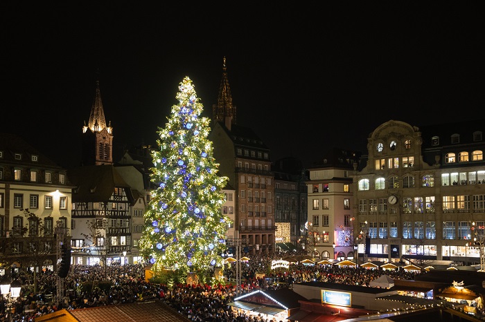 Le Grand Sapin, place Kléber, symbole de Strasbourg Capitale de Noël (image d’archives - © Jérôme Dorkel, Strasbourg Eurométropole) Batorama - Marché de Noël Strasbourg 2022