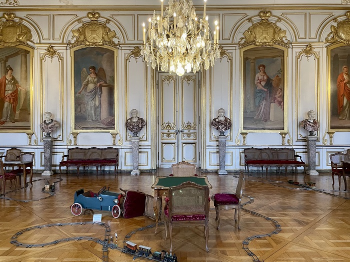 Batorama - Exposition : Tomi au Palais