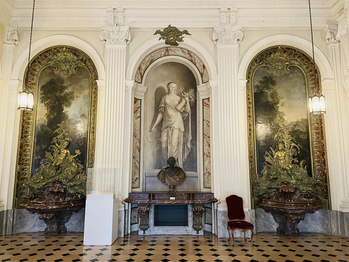 Batorama - Exposition : Tomi au Palais