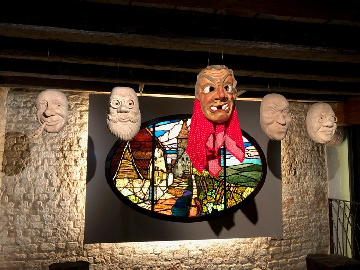 Collection de masques : ceux de Charles Fréger parmi la collection du Musée alsacien. Exposition Charles Fréger