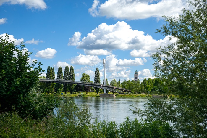 Jardin des Deux-Rives, un vaste espace vert © Philemon Henry Jardin des 2 Rives