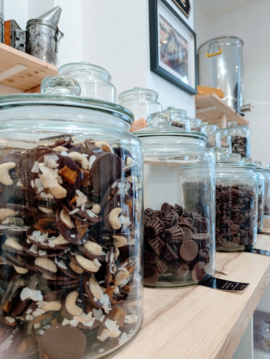 Gourmandises en vrac pour du chocolat prêt à consommer Cacao expérience