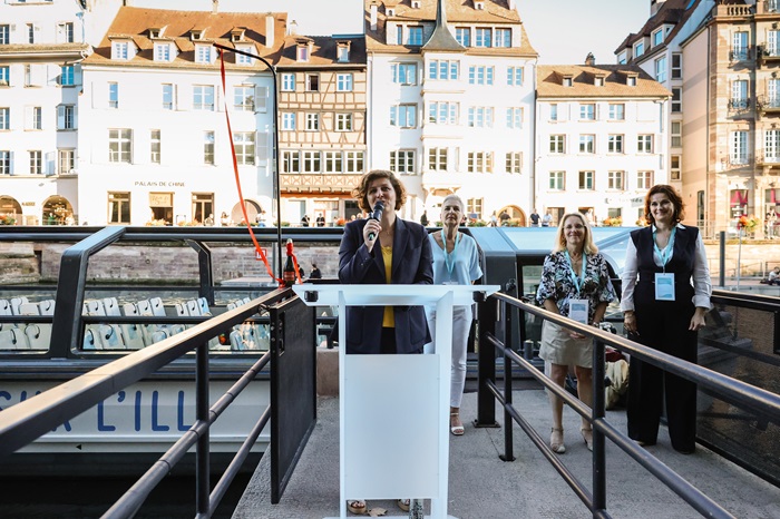 Discours de la Maire de Strasbourg © Mirdass Baptême Strasbourg