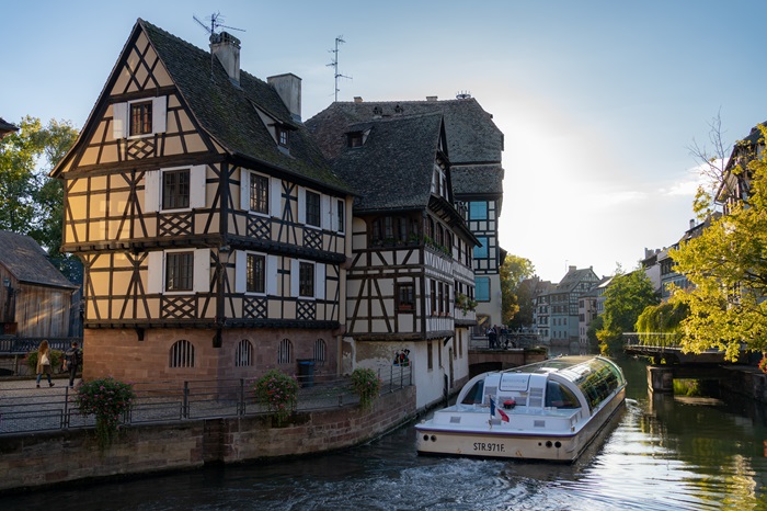 Pont tournant Strasbourg en bateau
