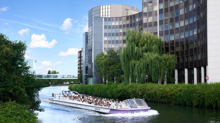 Bateau découvert Parlement Européen