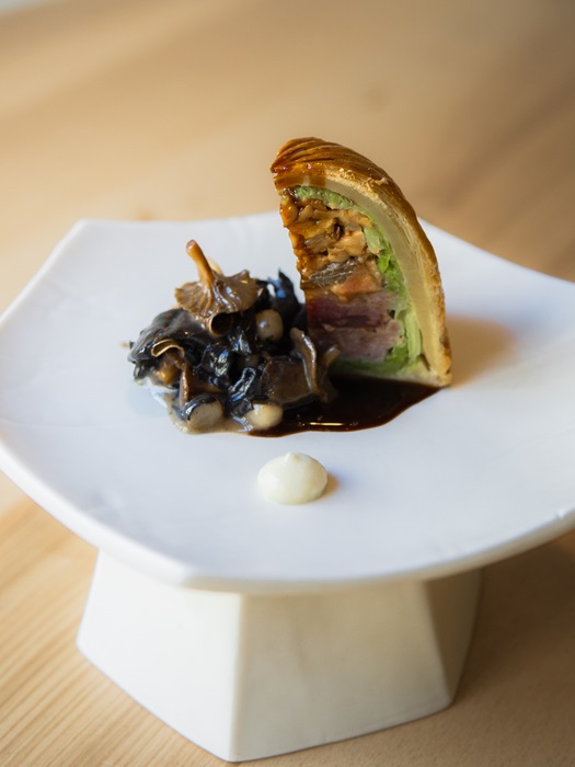 © Petit Mouton Noir Cuisine gastronomique saluée par le Guide Michelin