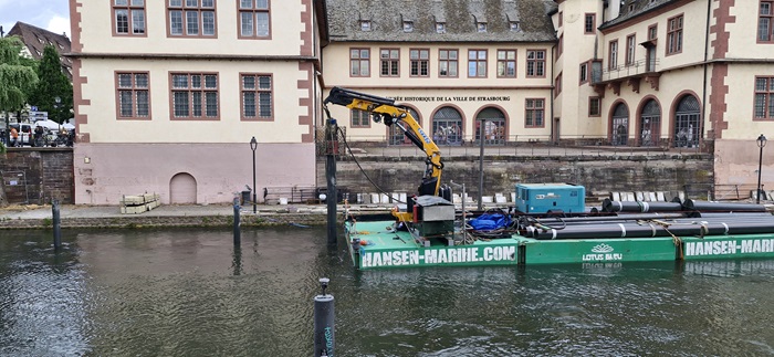 Battage des pieux des nouveaux pontons